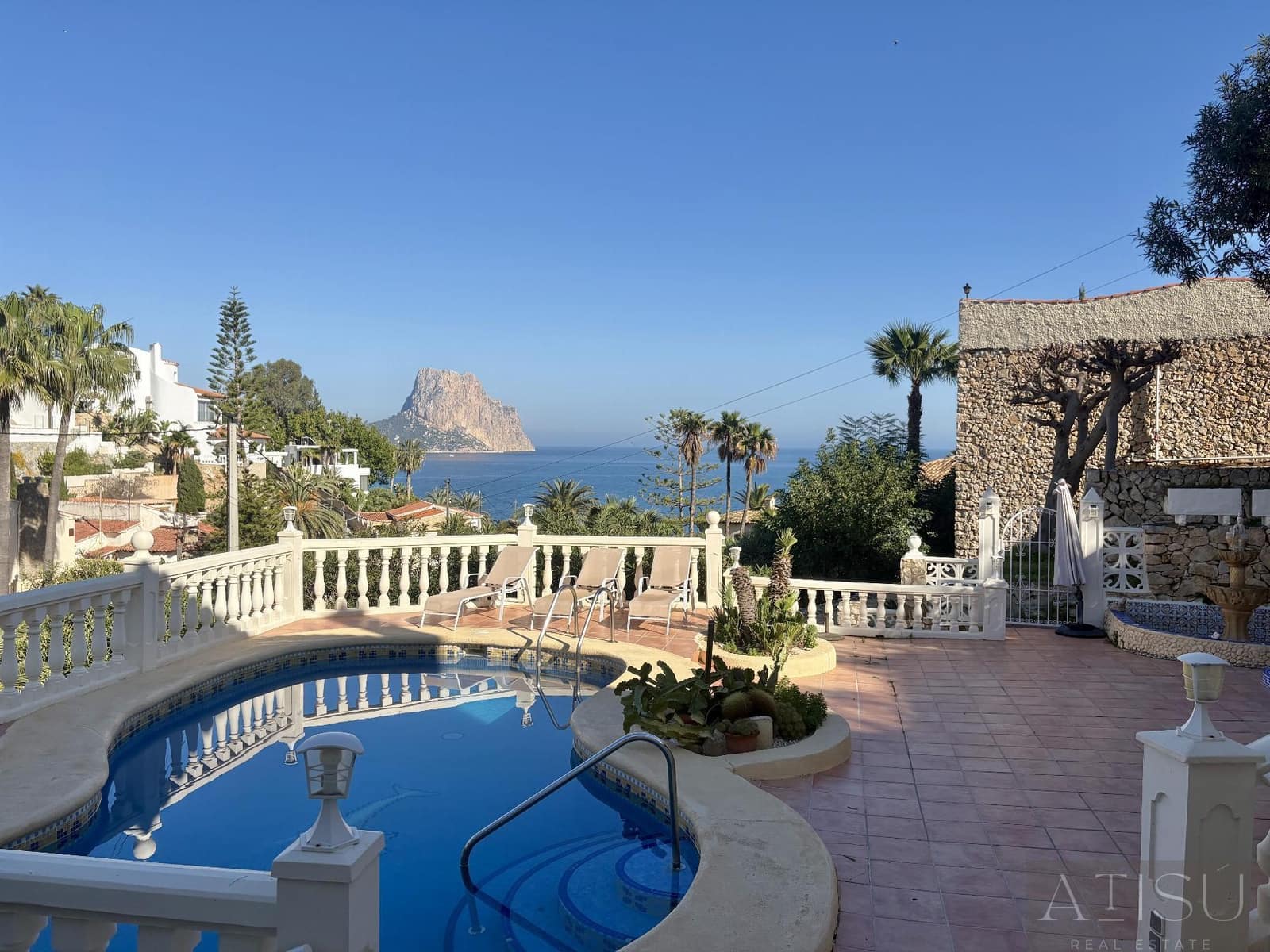 5 slaapkamer Villa te koop in Calpe / Calp met zwembad garage - € 995.000 (Ref: 9894813)