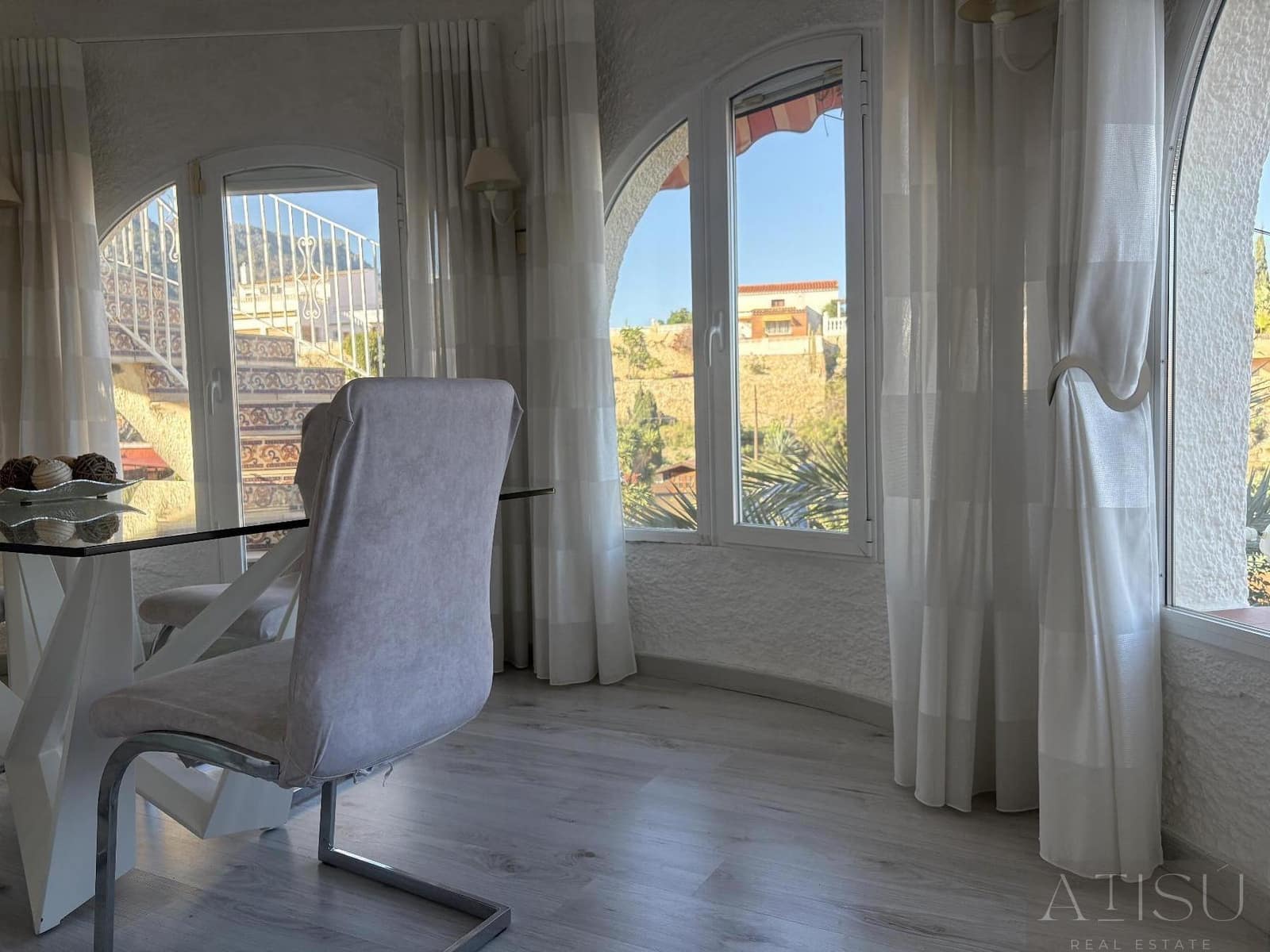 5 slaapkamer Villa te koop in Calpe / Calp met zwembad garage - € 995.000 (Ref: 9894813)