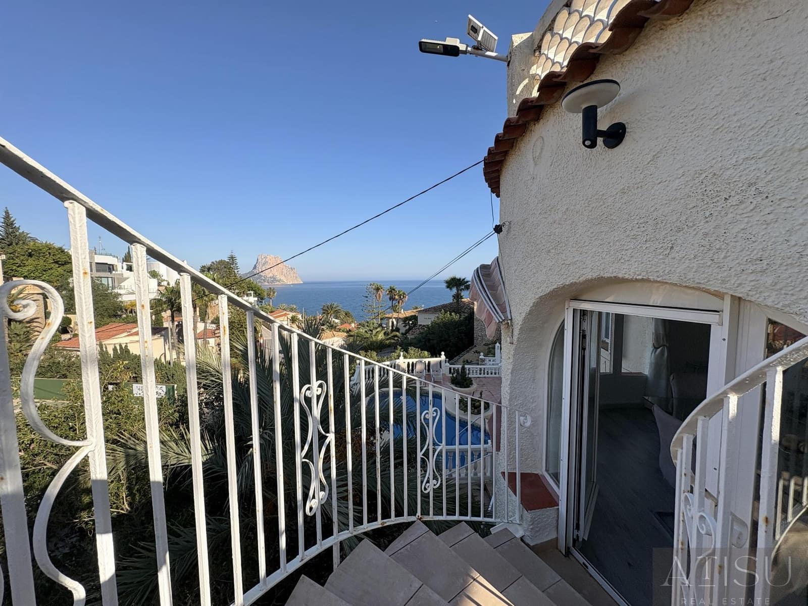 5 slaapkamer Villa te koop in Calpe / Calp met zwembad garage - € 995.000 (Ref: 9894813)