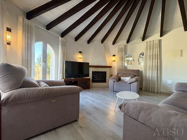 5 slaapkamer Villa te koop in Maryvilla, Calpe / Calp met zwembad garage - € 995.000 (Ref: 9894813)