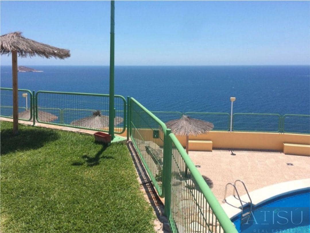 Chalet de 2 habitaciones en Benidorm en venta con piscina garaje - 275.000 € (Ref: 9894816)