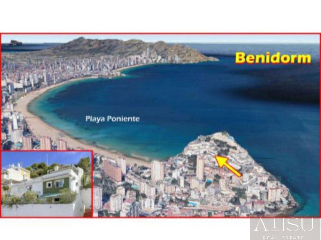 Chalet de 2 habitaciones en Benidorm en venta con piscina garaje - 275.000 € (Ref: 9894816)
