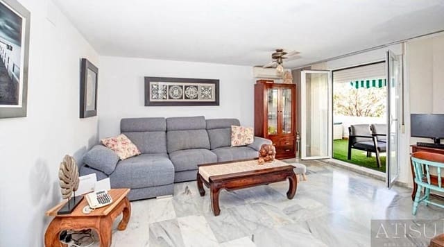 2 chambre Villa/Maison à vendre à Playa Poniente, Benidorm avec piscine garage - 275 000 € (Ref: 9894816)