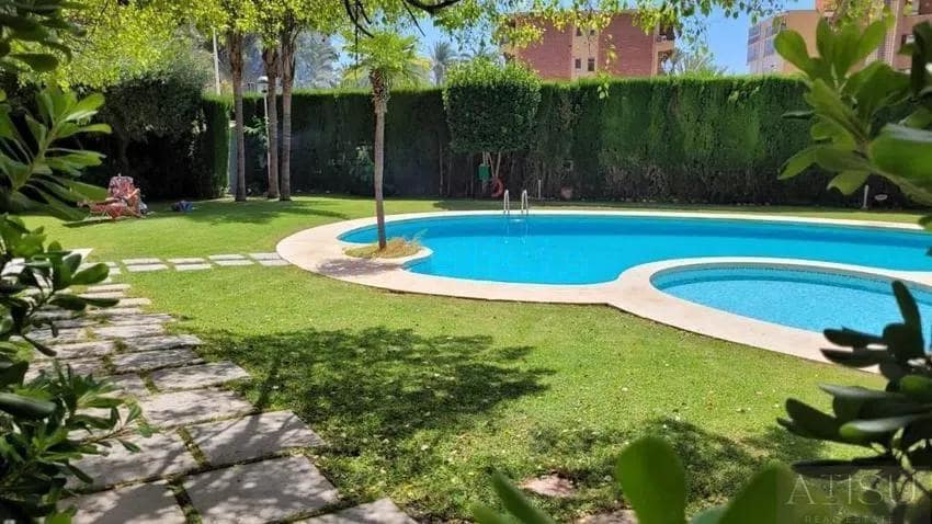 1 camera da letto Appartamento in vendita in Benidorm con piscina garage - 320.000 € (Rif: 9894817)