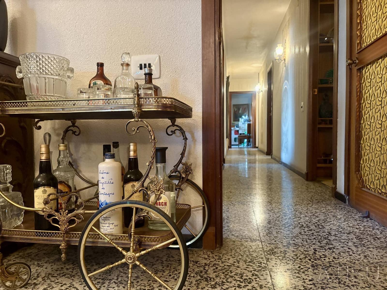 6 bedroom Apartment for sale in Alicante / Alacant city - € 600,000 (Ref: 9894818)
