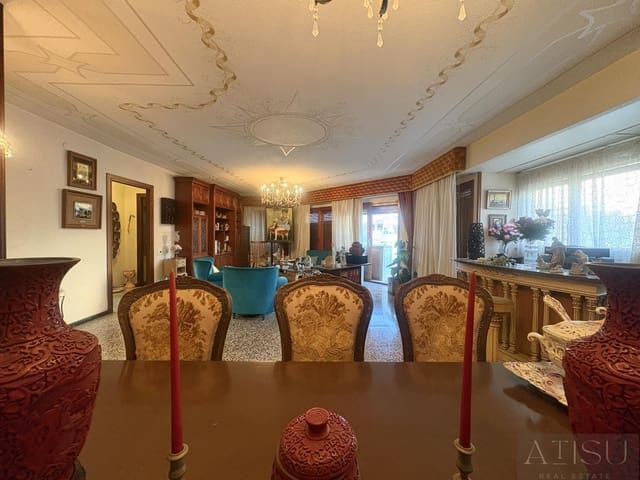 6 bedroom Apartment for sale in Mercado, Alicante / Alacant city - € 600,000 (Ref: 9894818)