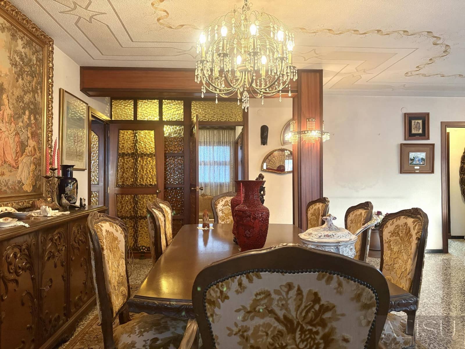 6 bedroom Apartment for sale in Alicante / Alacant city - € 600,000 (Ref: 9894818)