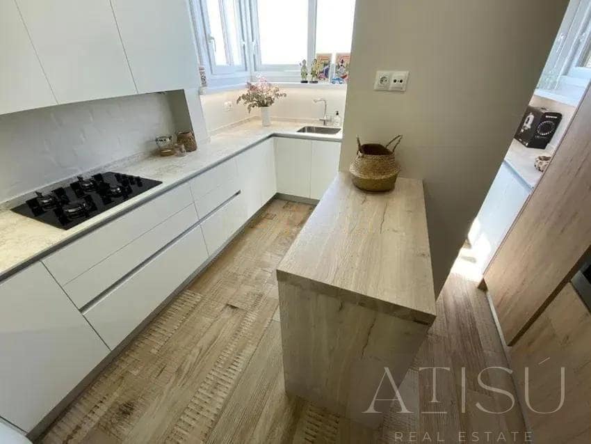 3 bedroom Apartment for rent in El Campello with pool garage - € 2,400 (Ref: 9894821)
