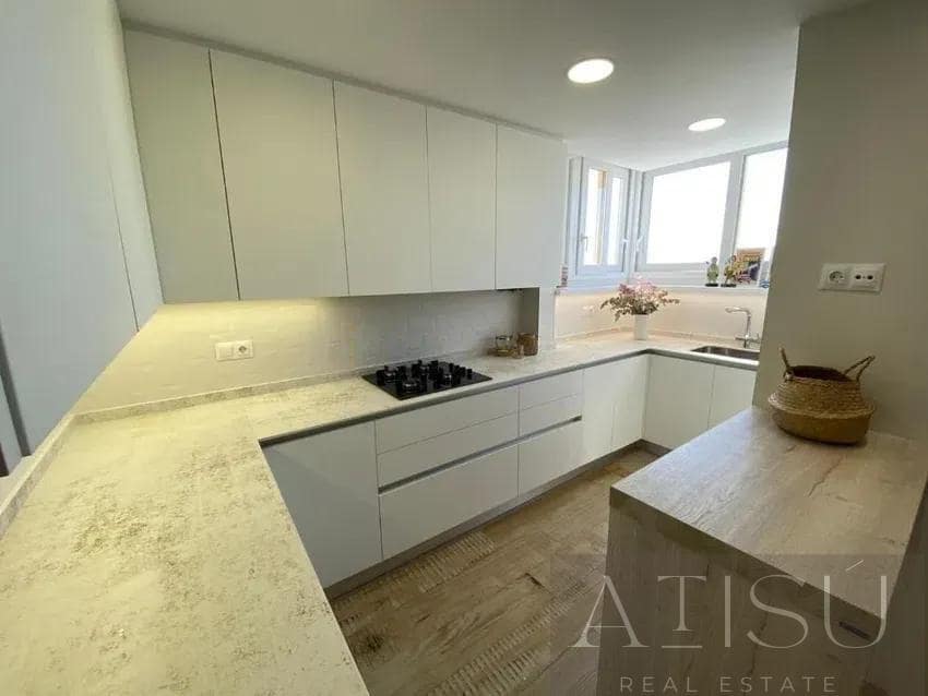 3 bedroom Apartment for rent in El Campello with pool garage - € 2,400 (Ref: 9894821)