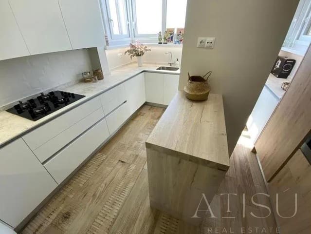 3 bedroom Apartment for rent in Playa de Muchavista, El Campello with pool garage - € 2,400 (Ref: 9894821)