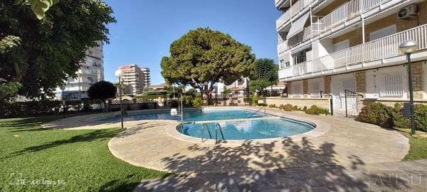 3 slaapkamer Flat te koop in Playa de Muchavista, El Campello met zwembad - € 350.000 (Ref: 9894823)