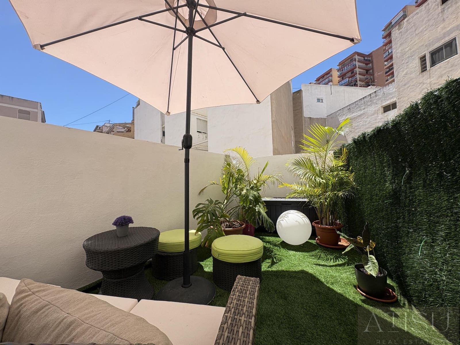 3 Zimmer Wohnung zu verkaufen in Alicante / Alacant Stadt - 239.000 € (Ref: 9894824)