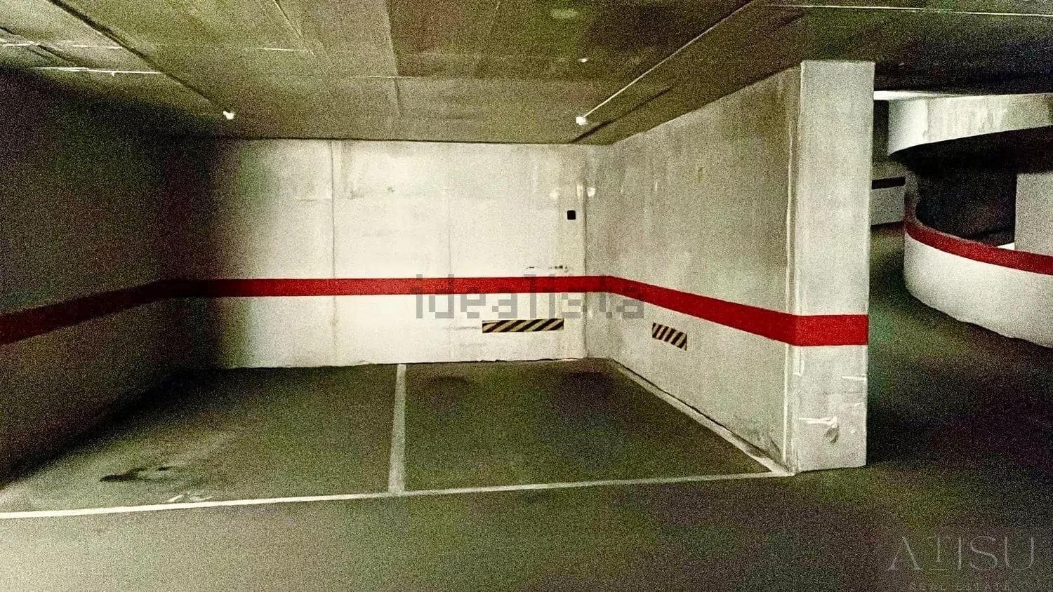 Ático de 2 habitaciones en Benidorm en venta con piscina - 315.000 € (Ref: 9894826)