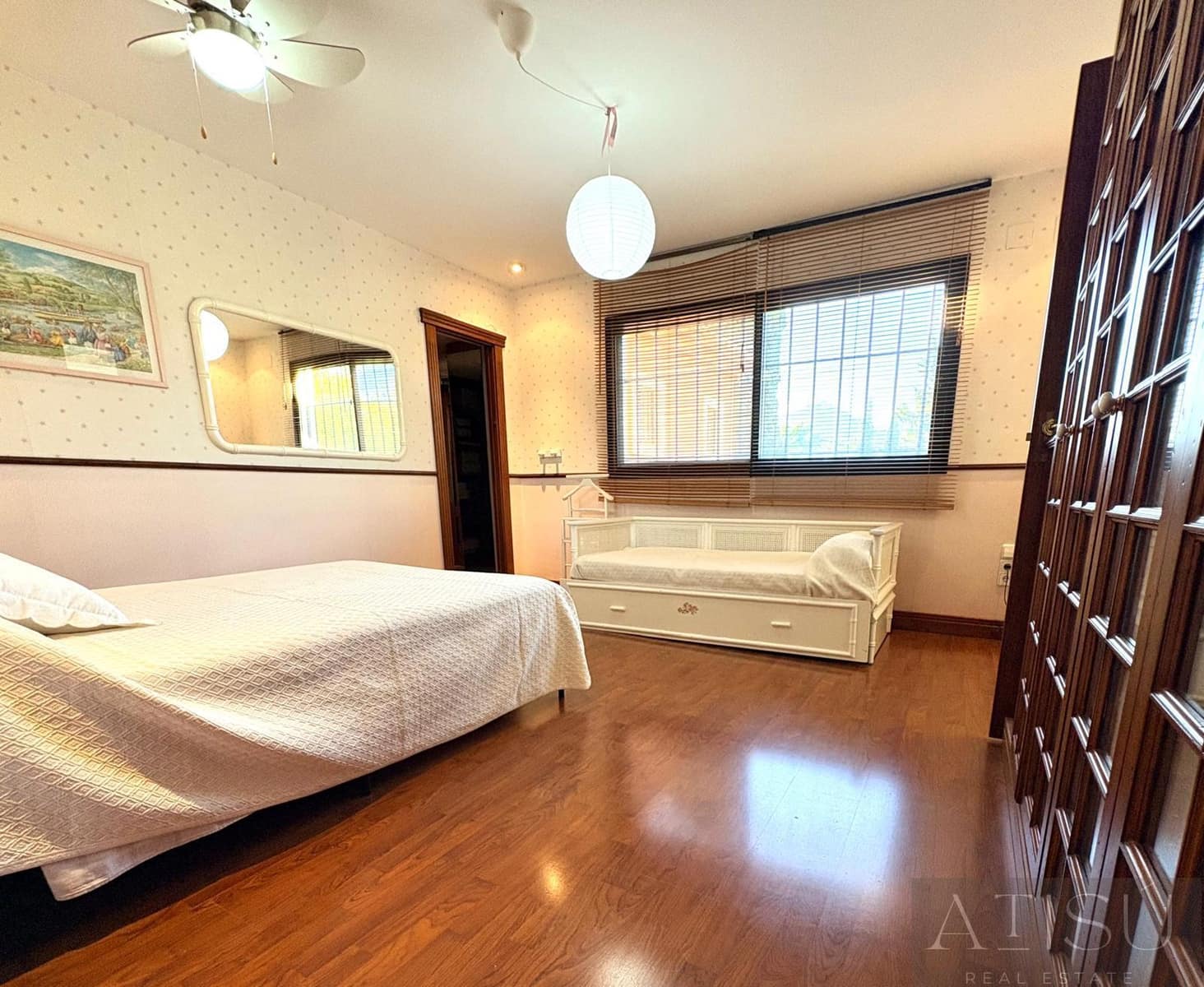 6 Zimmer Villa zu vermieten in Benidorm mit Pool - 5.500 € (Ref: 9894828)