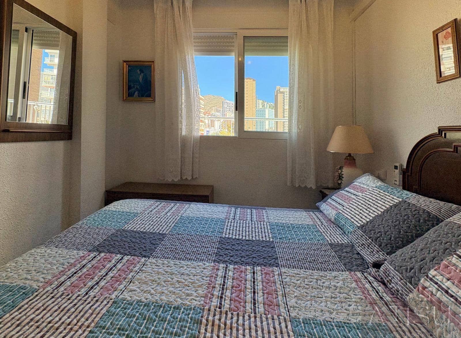 5 sovrum Takvåning till salu i Benidorm med garage - 495 000 € (Ref: 9894829)