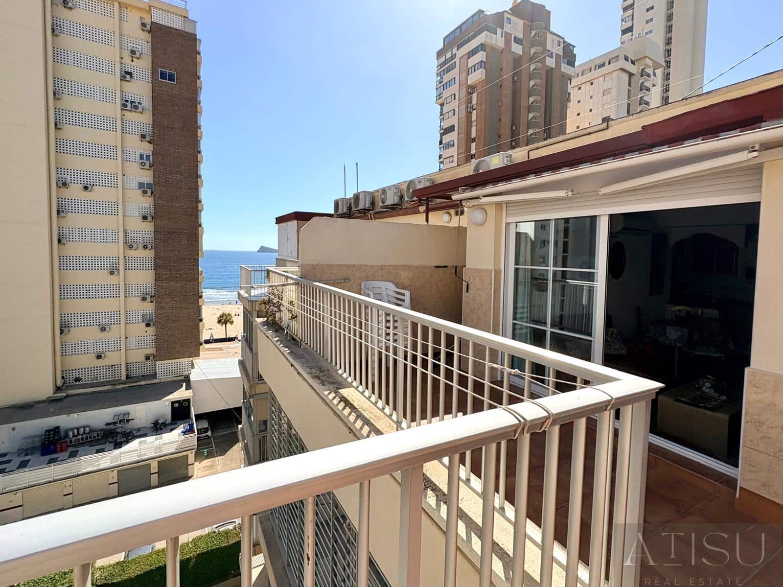 5 sovrum Takvåning till salu i Benidorm med garage - 495 000 € (Ref: 9894829)