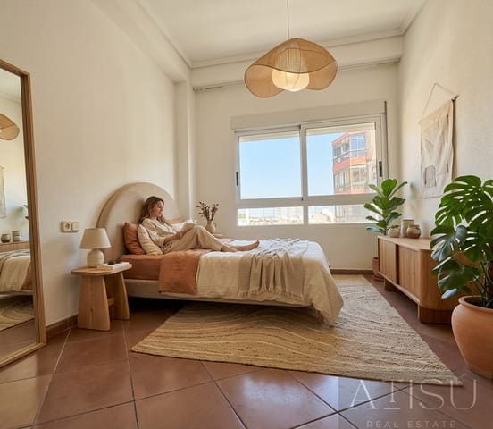 5 camera da letto Appartamento in vendita in Barrio del Centro, Alicante città - 450.000 € (Rif: 9894830)