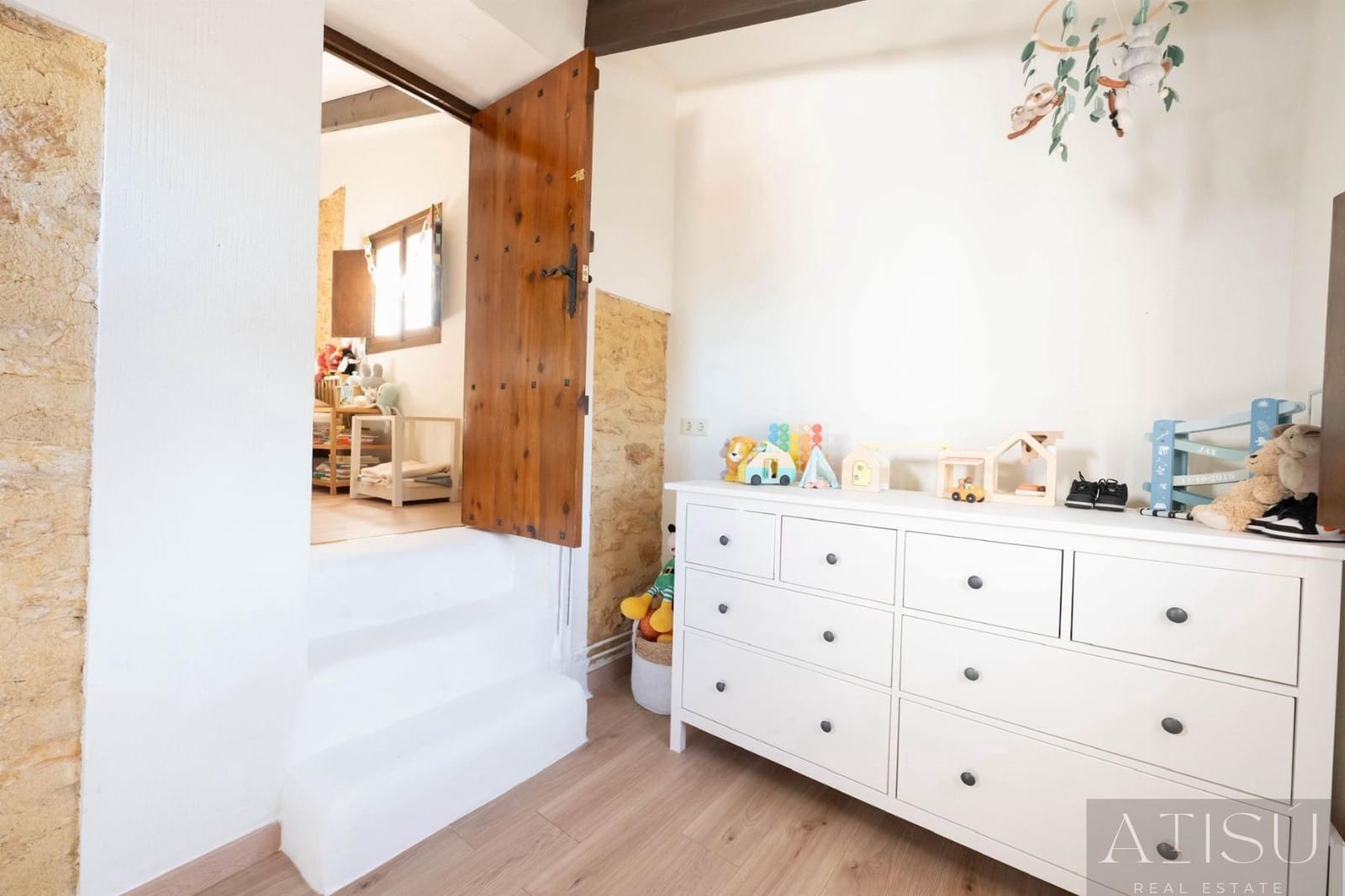 6 bedroom Villa for sale in Calpe / Calp with pool garage - € 1,100,000 (Ref: 9894832)