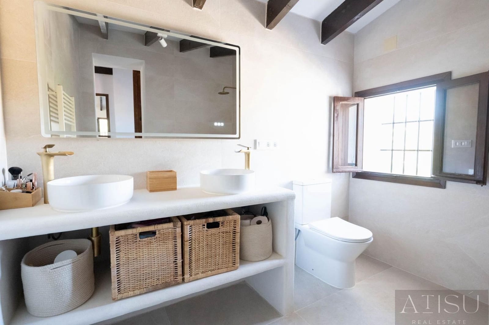6 bedroom Villa for sale in Calpe / Calp with pool garage - € 1,100,000 (Ref: 9894832)