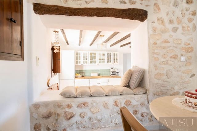 6 bedroom Villa for sale in Cometa - Carrió, Calpe / Calp with pool garage - € 1,100,000 (Ref: 9894832)