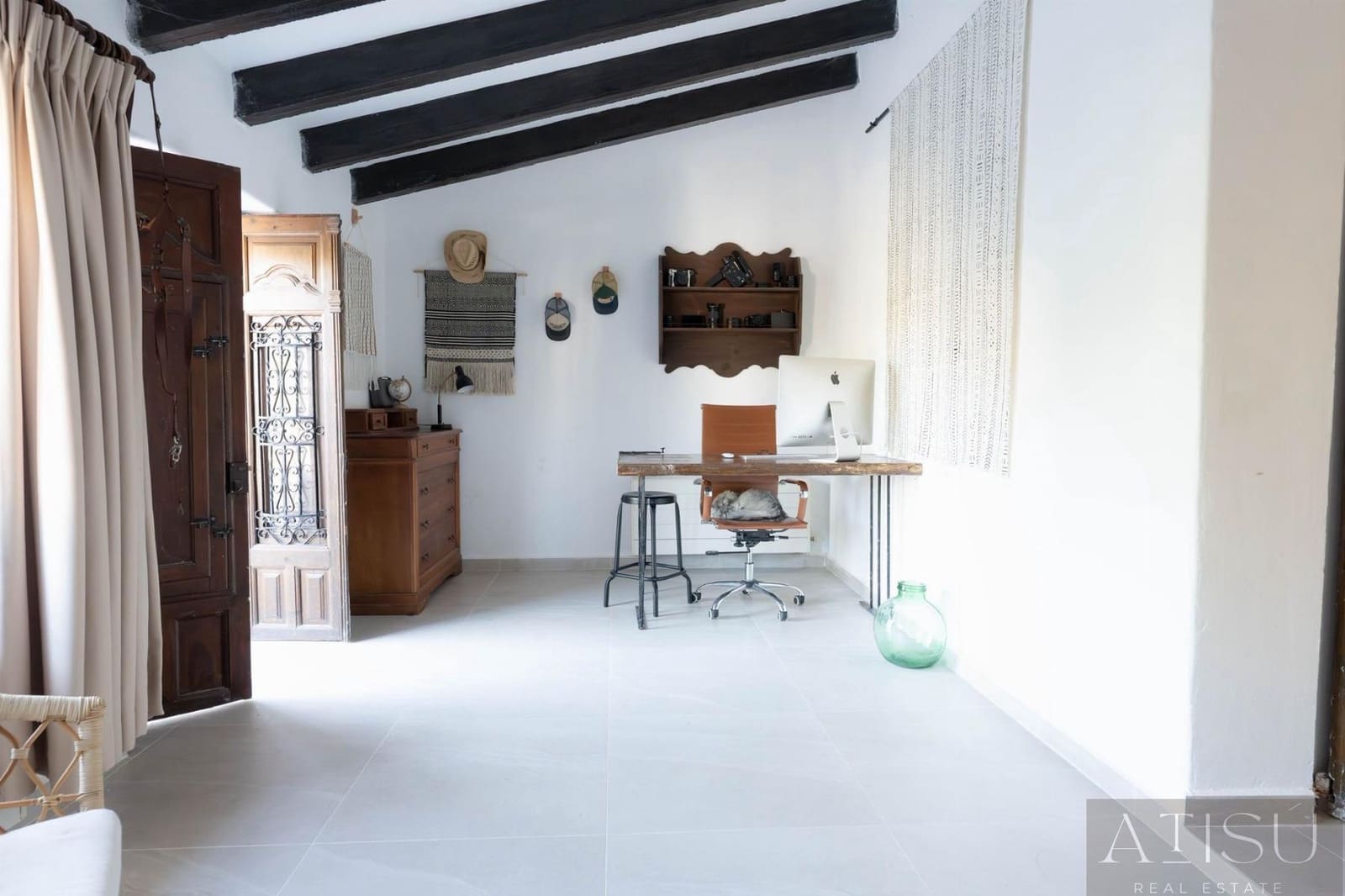 6 bedroom Villa for sale in Calpe / Calp with pool garage - € 1,100,000 (Ref: 9894832)