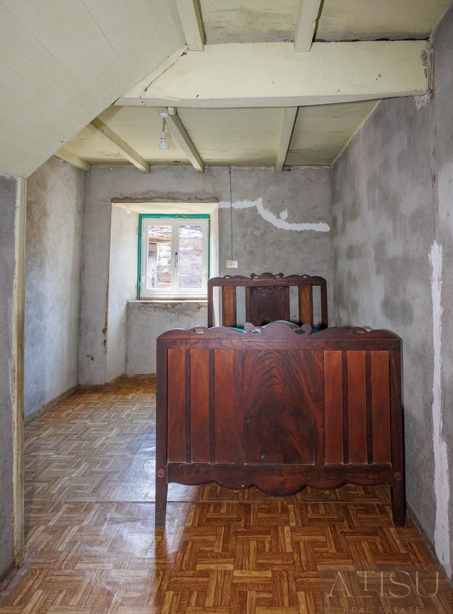 12 bedroom Finca/Country House for sale in A Pontenova with garage - € 1,600,000 (Ref: 9894833)