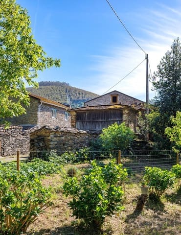 12 bedroom Finca/Country House for sale in A Pontenova with garage - € 1,600,000 (Ref: 9894833)