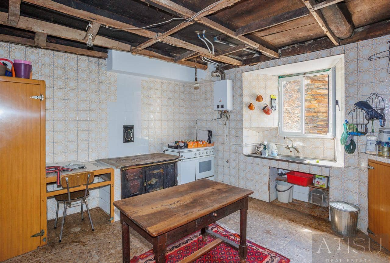 12 bedroom Finca/Country House for sale in A Pontenova with garage - € 1,600,000 (Ref: 9894833)