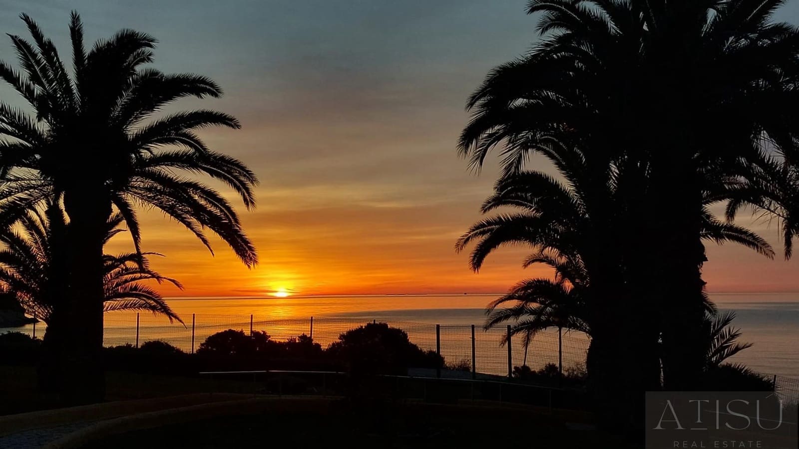 Pareado de 2 habitaciones en El Campello en venta con piscina garaje - 290.000 € (Ref: 9899973)
