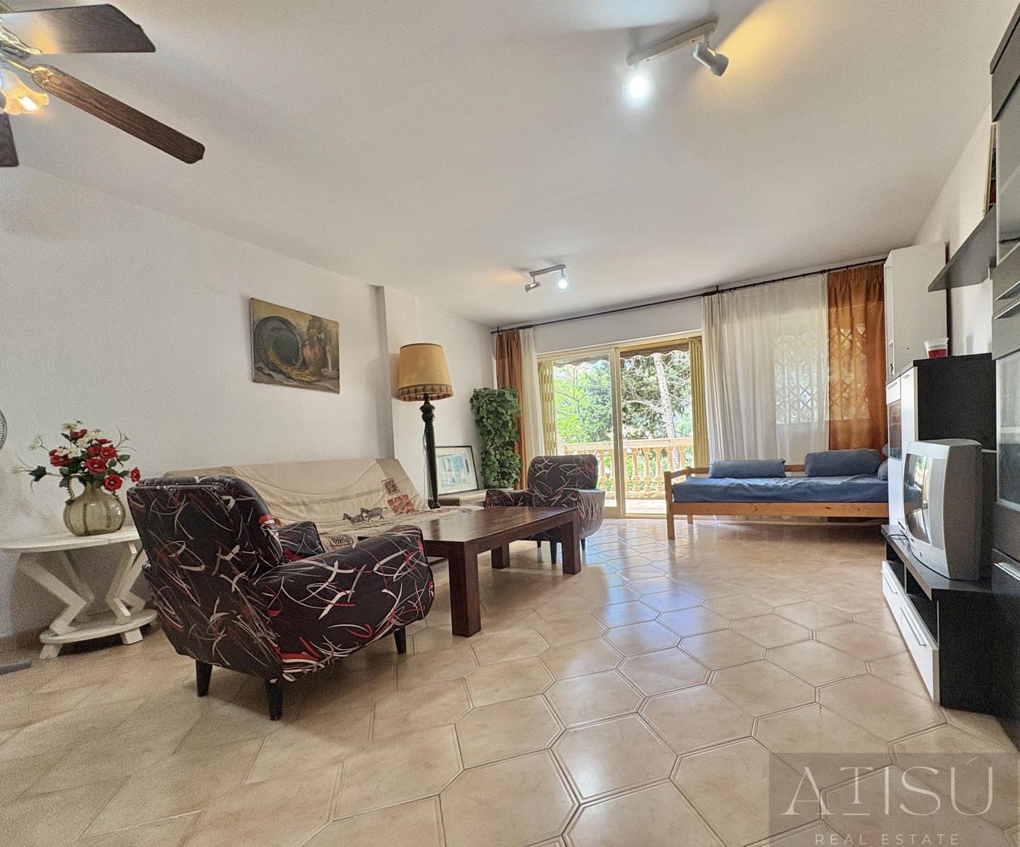 3 bedroom Apartment for sale in El Campello with pool garage - € 355,000 (Ref: 9909748)
