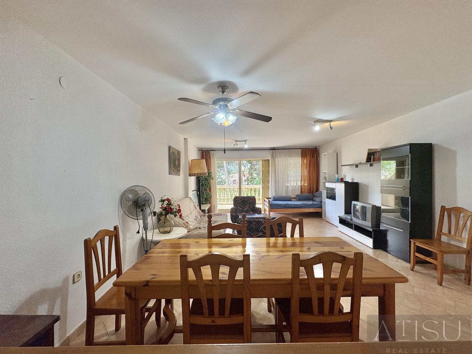 3 bedroom Apartment for sale in El Campello with pool garage - € 355,000 (Ref: 9909748)