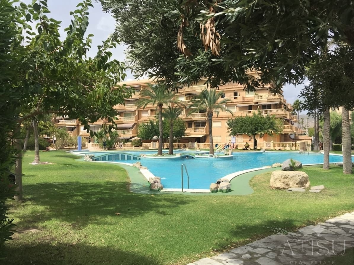 3 slaapkamer Appartement te koop in El Campello met zwembad garage - € 355.000 (Ref: 9909748)
