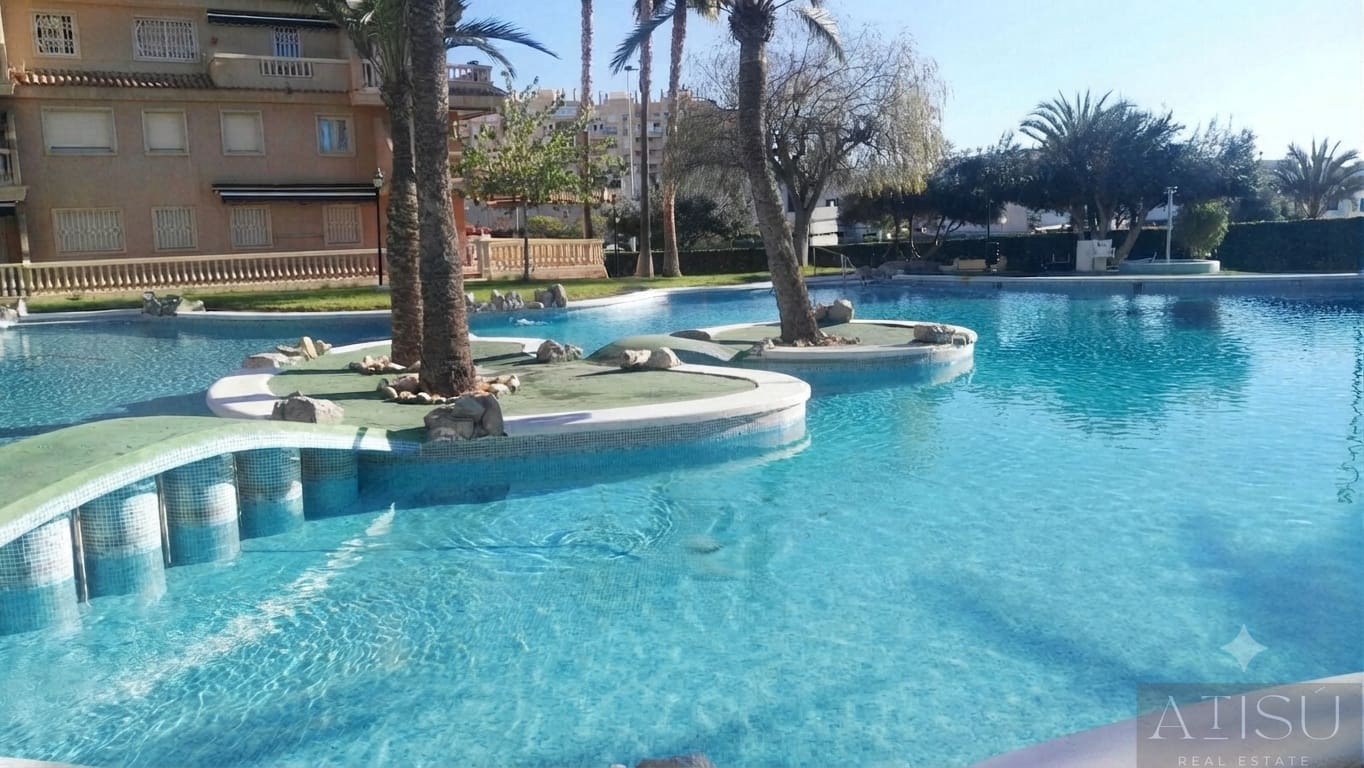 3 slaapkamer Appartement te koop in El Campello met zwembad garage - € 355.000 (Ref: 9909748)