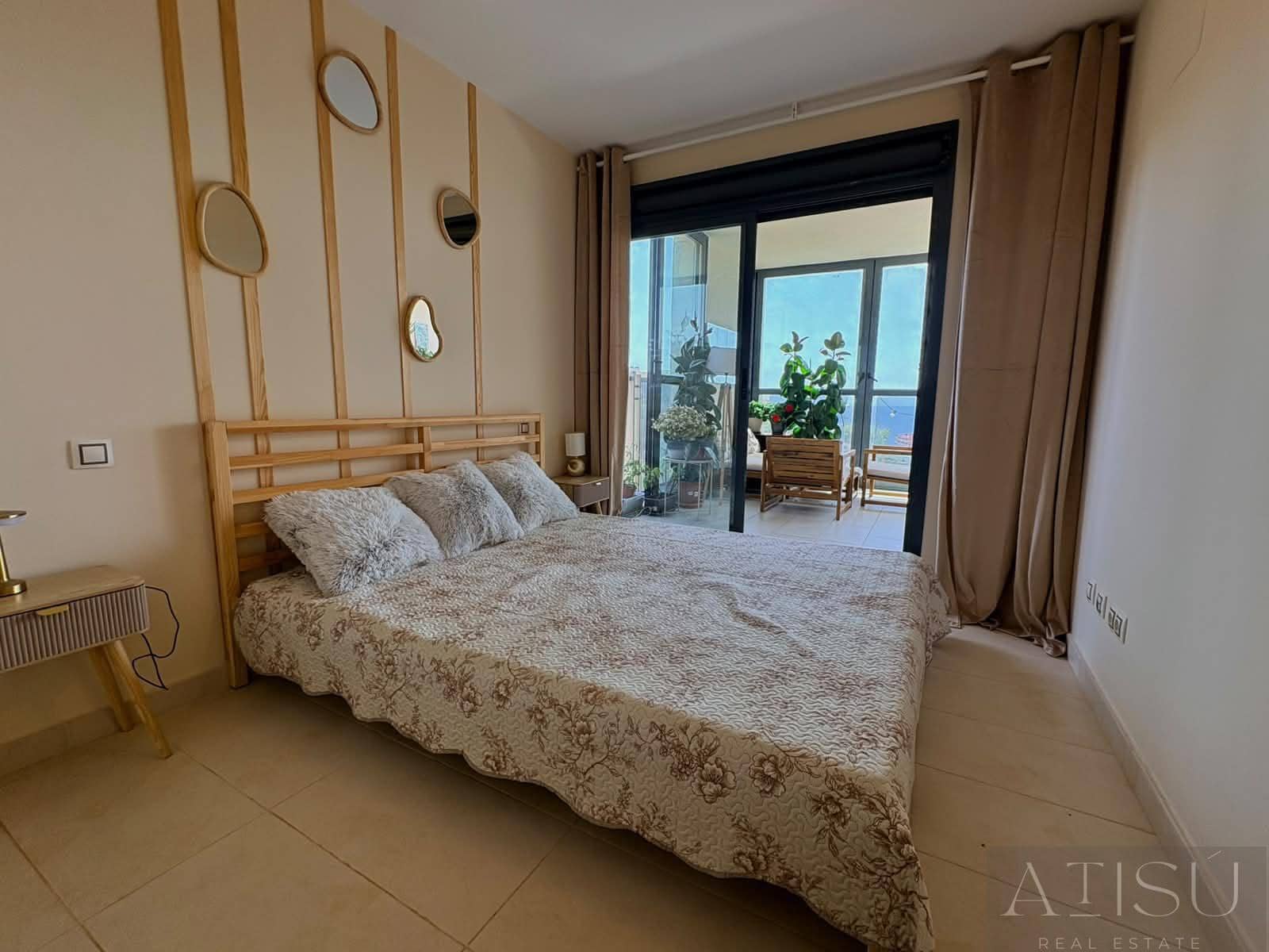 2 chambre Appartement à vendre à Benidorm avec piscine garage - 314 000 € (Ref: 9912241)