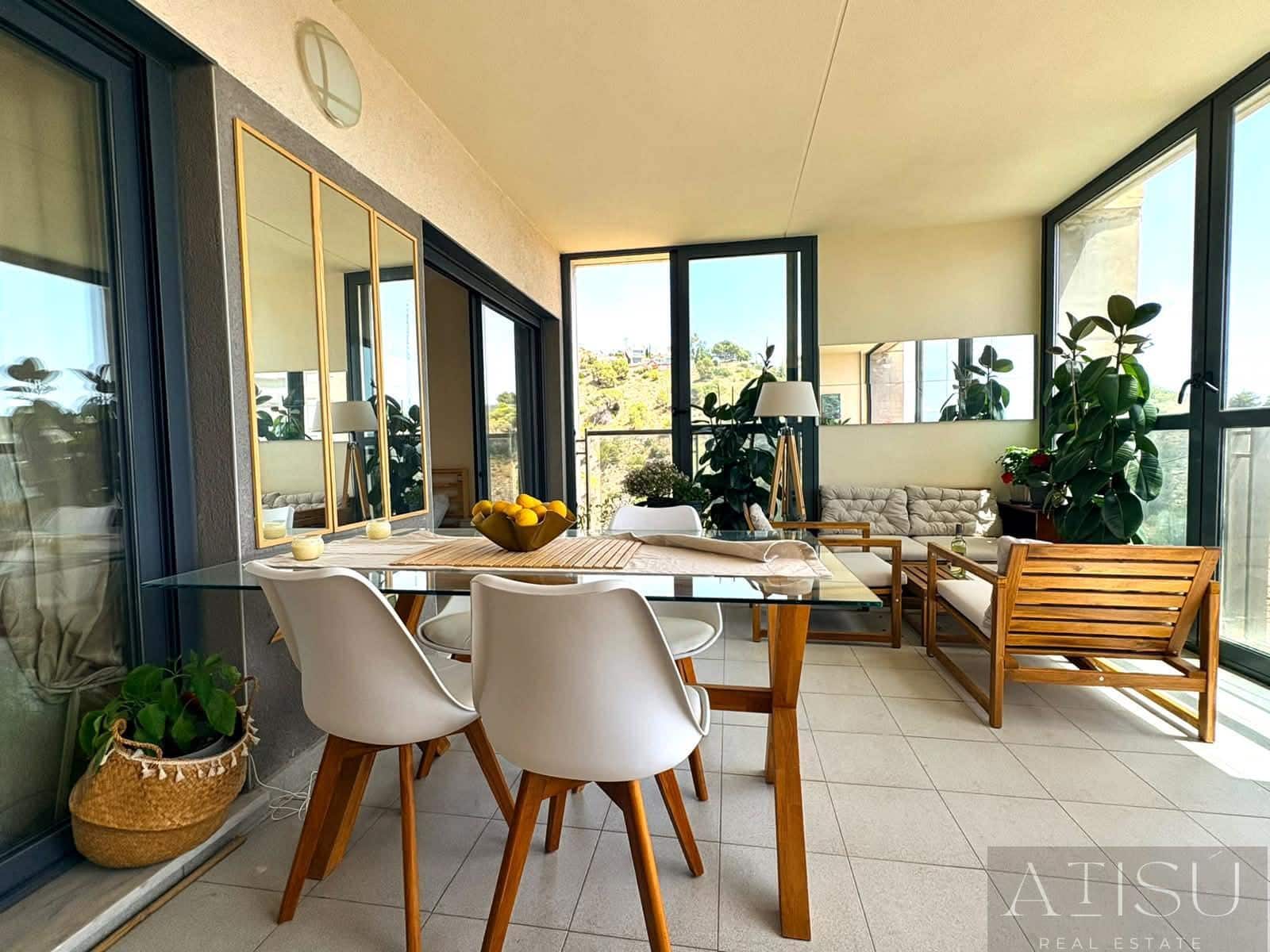 2 chambre Appartement à vendre à Benidorm avec piscine garage - 314 000 € (Ref: 9912241)