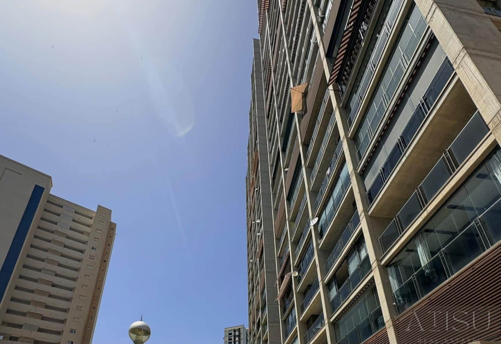 2 chambre Appartement à vendre à Benidorm avec piscine garage - 314 000 € (Ref: 9912241)