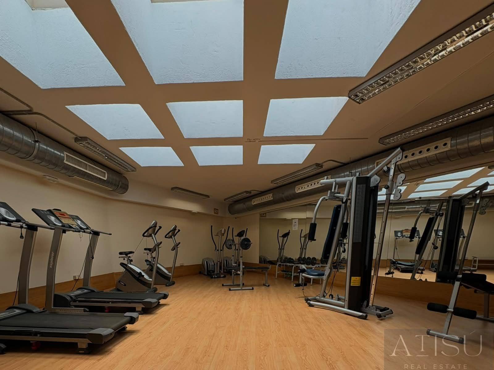 2 chambre Appartement à vendre à Benidorm avec piscine garage - 314 000 € (Ref: 9912241)