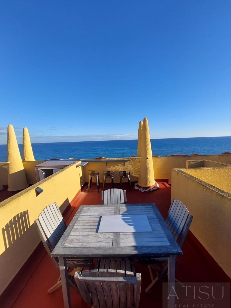 3 makuuhuone Bungalow vuokrattavana paikassa El Campello mukana uima-altaan 
autotalli - 1 600 € (Ref: 9914999)