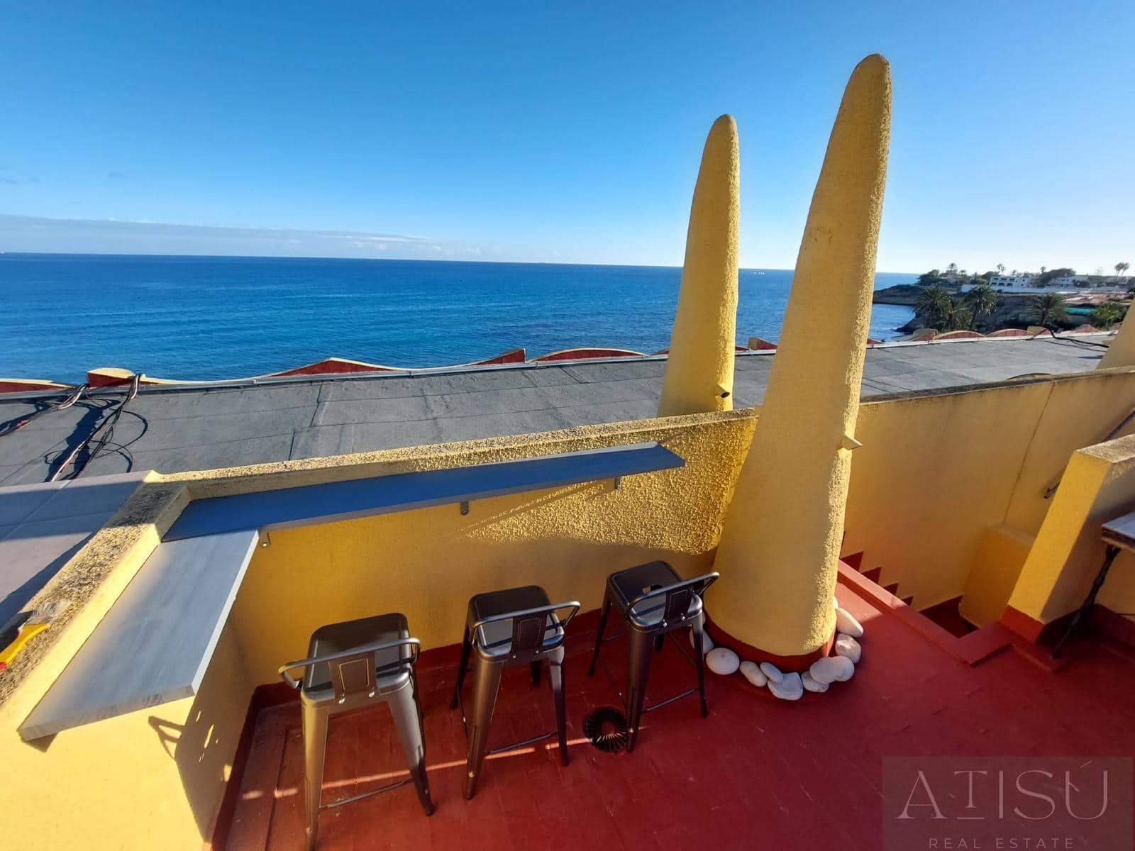 3 makuuhuone Bungalow vuokrattavana paikassa El Campello mukana uima-altaan 
autotalli - 1 600 € (Ref: 9914999)
