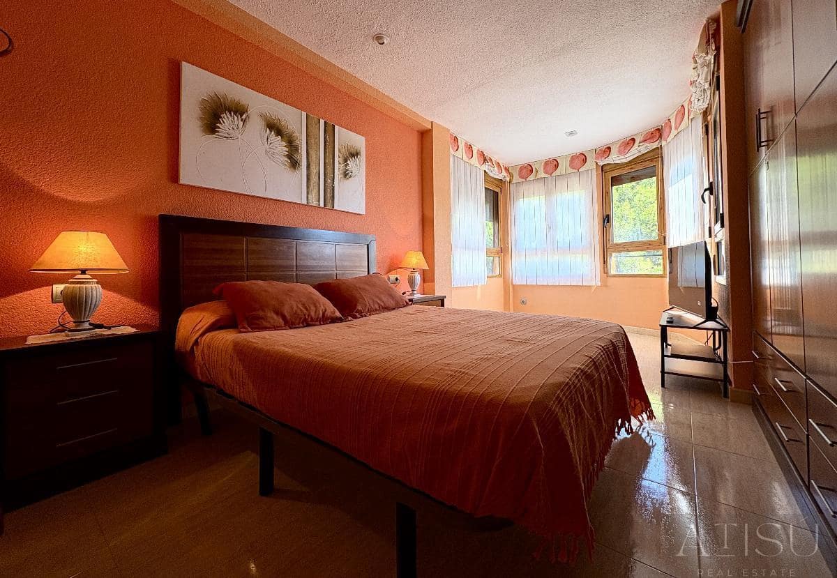 5 Zimmer Doppelhaus zu vermieten in Alicante / Alacant Stadt mit Pool Garage - 2.500 € (Ref: 9919081)