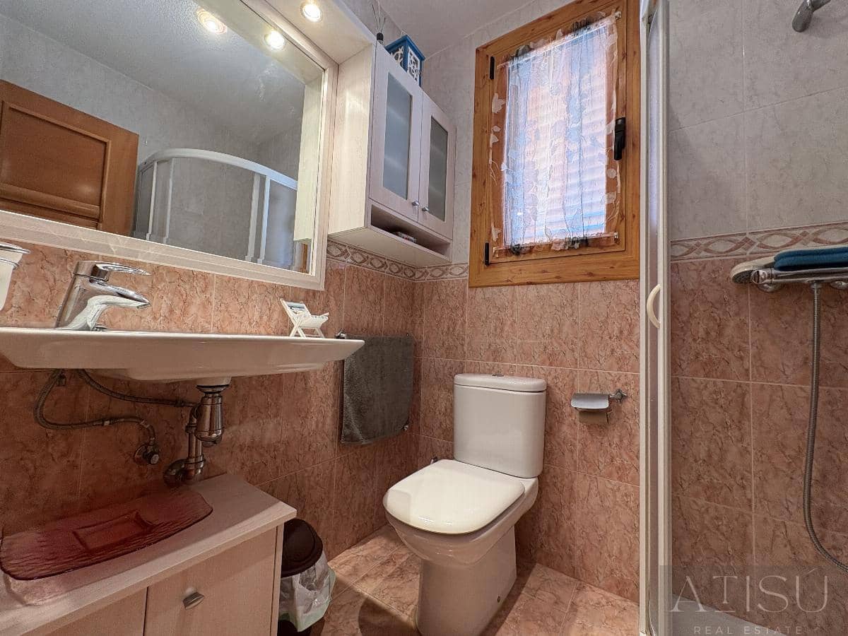 5 Zimmer Doppelhaus zu vermieten in Alicante / Alacant Stadt mit Pool Garage - 2.500 € (Ref: 9919081)
