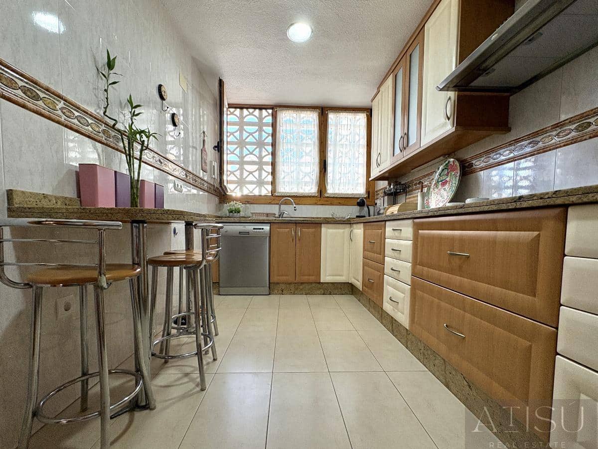 5 Zimmer Doppelhaus zu vermieten in Alicante / Alacant Stadt mit Pool Garage - 2.500 € (Ref: 9919081)