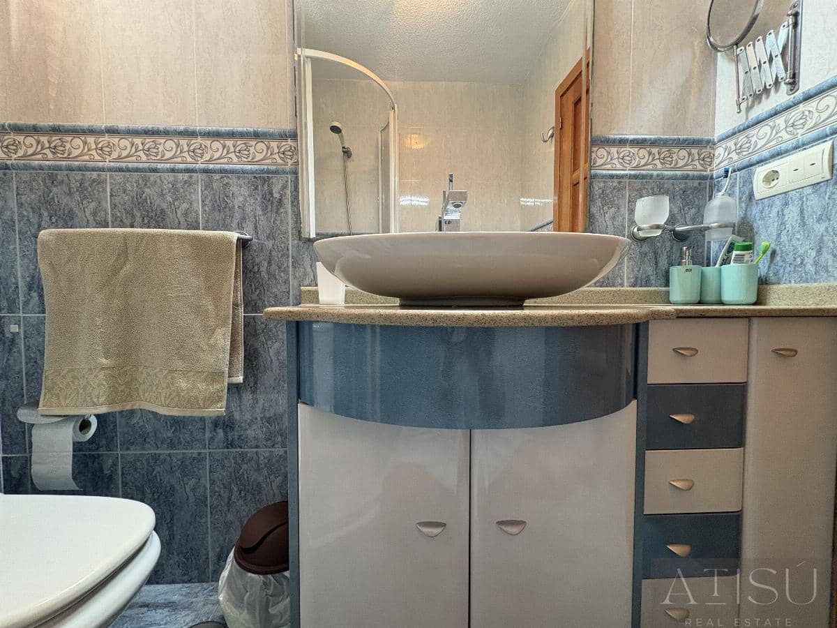 5 Zimmer Doppelhaus zu vermieten in Alicante / Alacant Stadt mit Pool Garage - 2.500 € (Ref: 9919081)