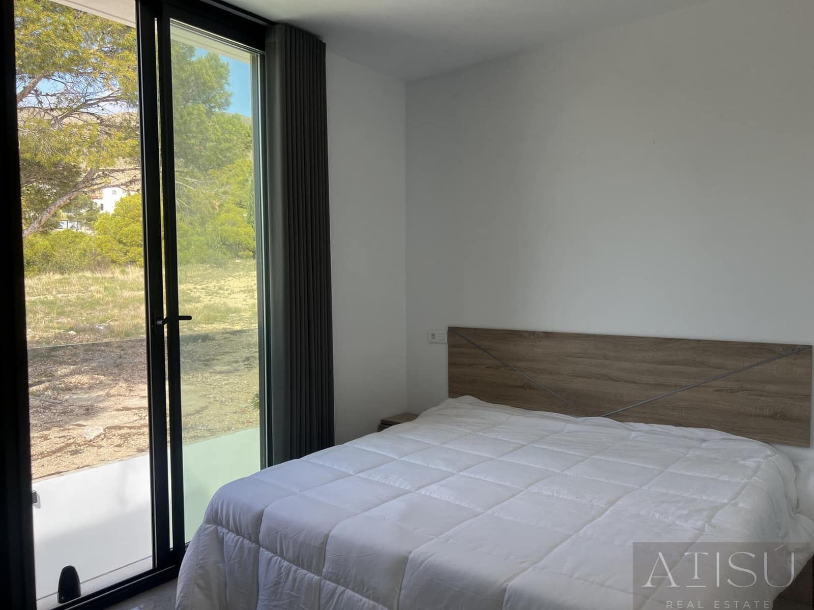 6 bedroom Villa for sale in Finestrat with pool garage - € 1,700,000 (Ref: 9937313)