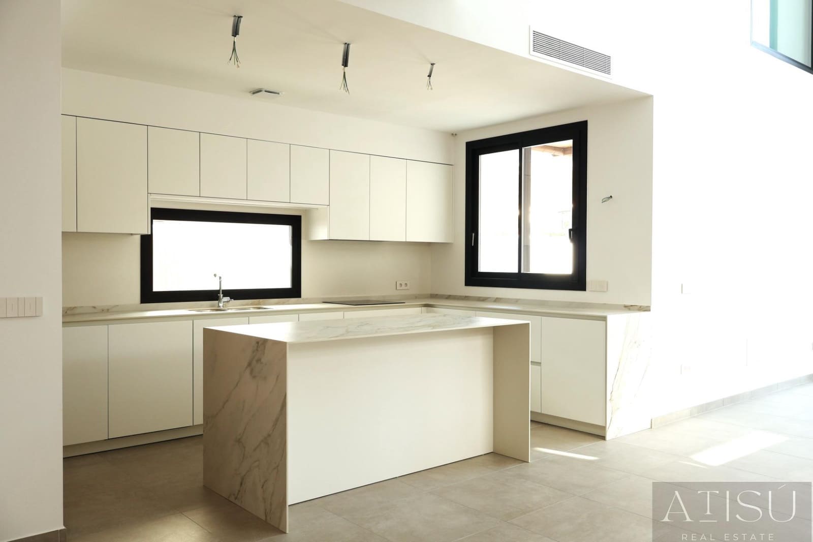 4 sypialnia Willa na sprzedaż w Albir z basenem - 875 000 € (Ref: 9950748)