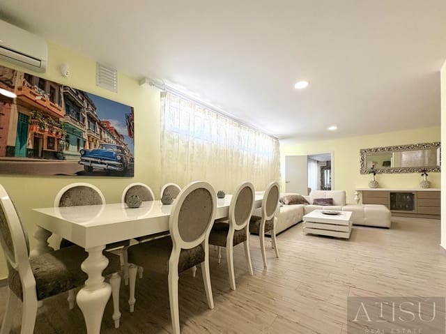 7 makuuhuone Huvila myytävänä paikassa Altea la Vella, Altea mukana uima-altaan 
autotalli - 1 850 000 € (Ref: 9950749)