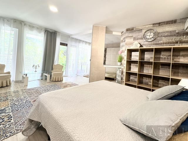 7 makuuhuone Huvila myytävänä paikassa Altea la Vella, Altea mukana uima-altaan 
autotalli - 1 850 000 € (Ref: 9950749)