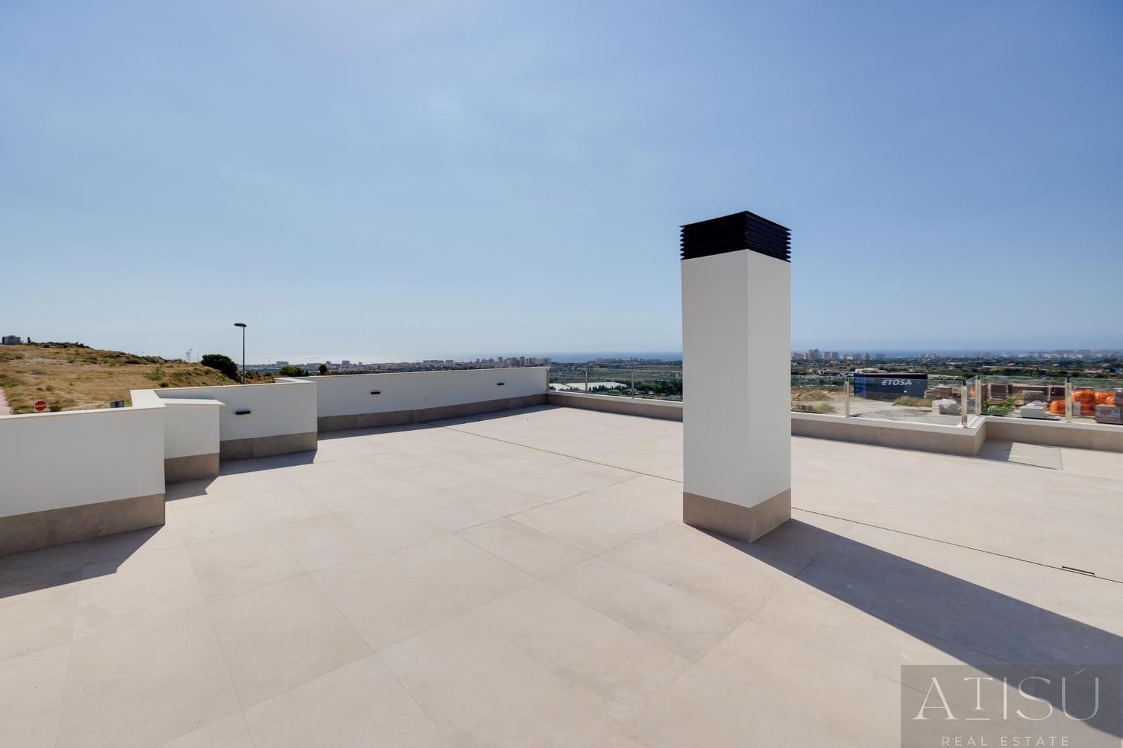 3 bedroom Villa for sale in Muchamiel / Mutxamel with pool - € 570,000 (Ref: 9958830)