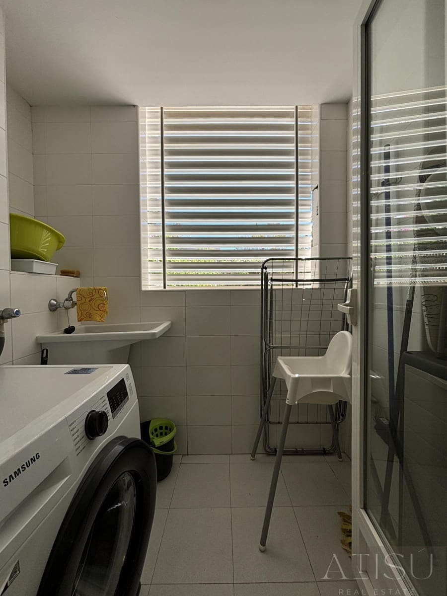 Appartement de 2 chambres à louer à El Campello avec piscine garage - 2 000 € (Ref: 9964517)