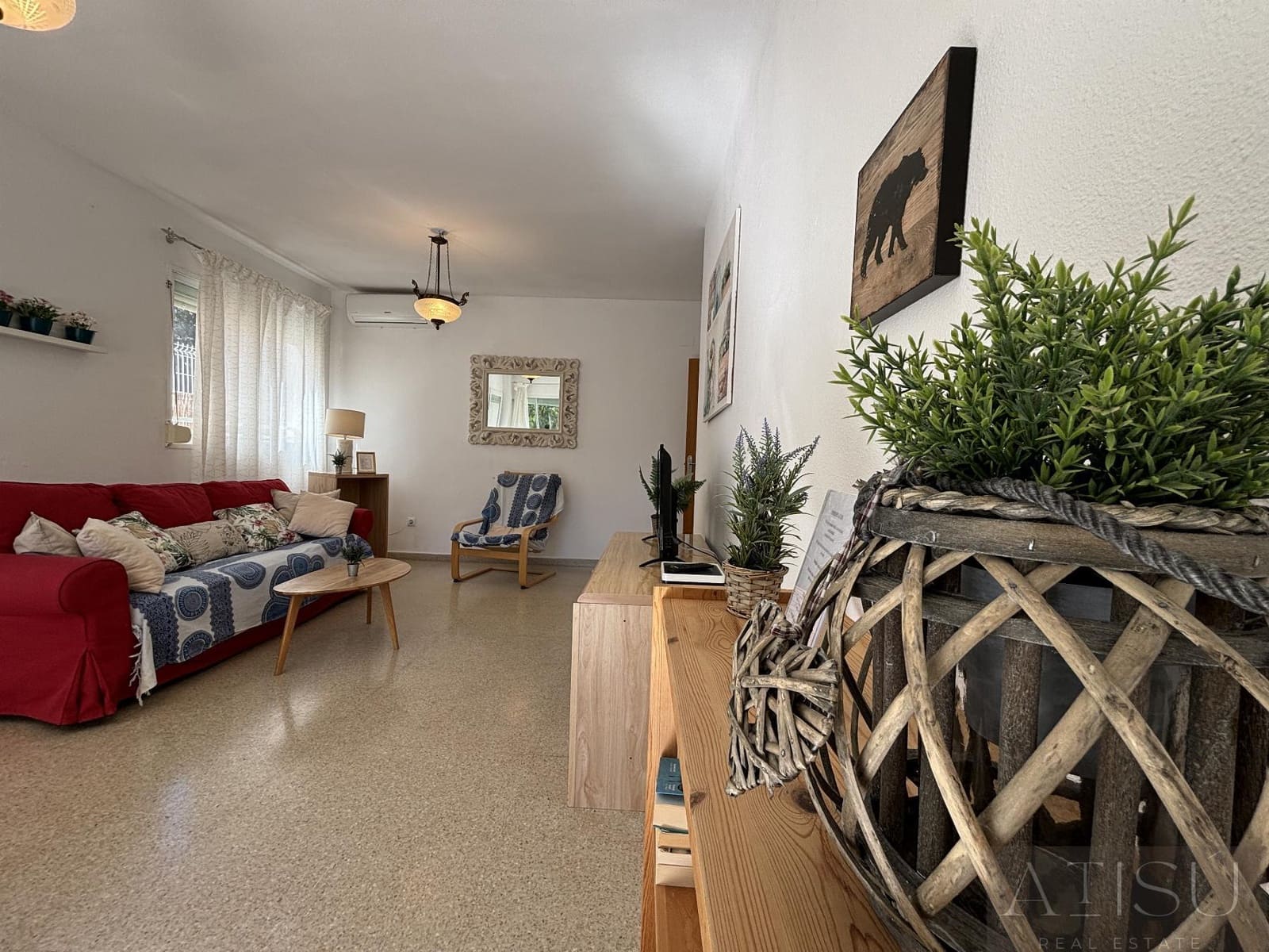 Appartement de 2 chambres à louer à El Campello avec piscine garage - 2 000 € (Ref: 9964517)